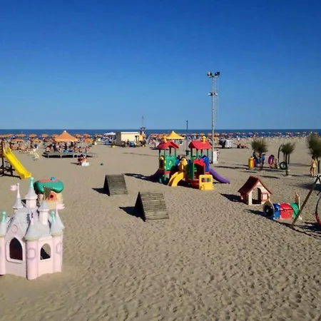 Helen Villa Rosolina Mare